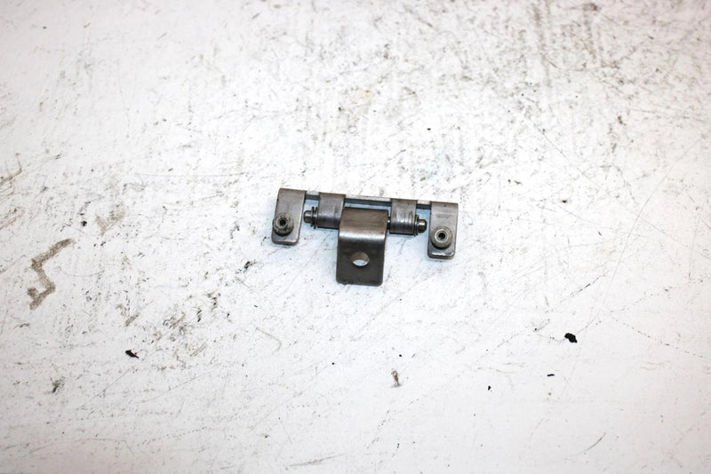 1990 Kawasaki 650 Ts Oem Storage Box Hinge 11046-3840 11046-3849 JK8