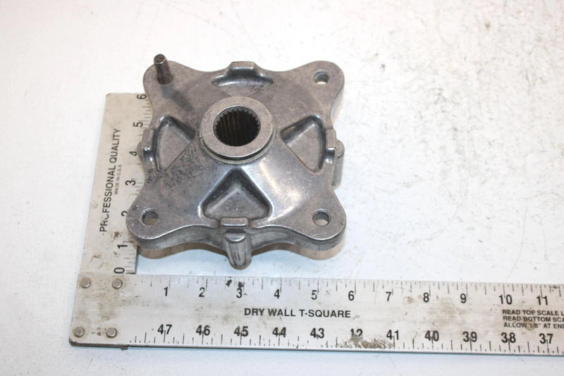 2005 Polaris Sportsman 800 Oem Rear Wheel Hub  (Missing Studs) 5134311 AP146