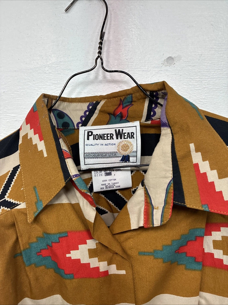 New Women’s Pioneer Wear Multicolor Design Long Sleeve Button Up Large MM-67