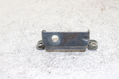 1999 Yamaha Vmax 600 Sx Oem Rear Upper Right Motor Mount 8CH-21425-00-00 SY5