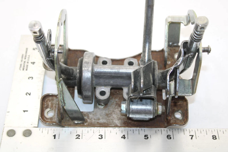 1987 Suzuki Quadrunner 250 Oem Shifter Assembly 57940-19B30 57940-19B10 AS22