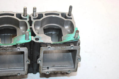 2002 Polaris Virage Oem Crankcase 2201562 JP32