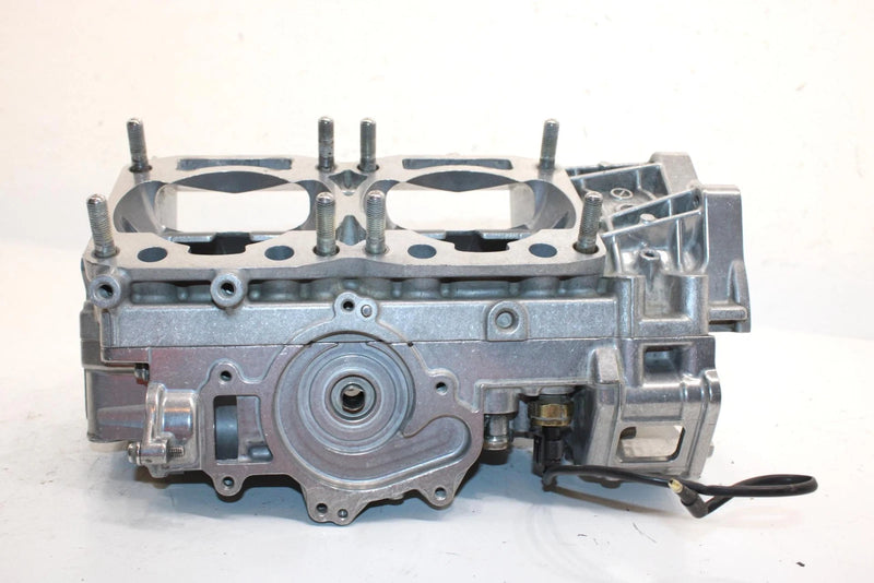 03 Arctic Cat Sno Pro 440 4c Oem Crankcase 3006-617 SA296