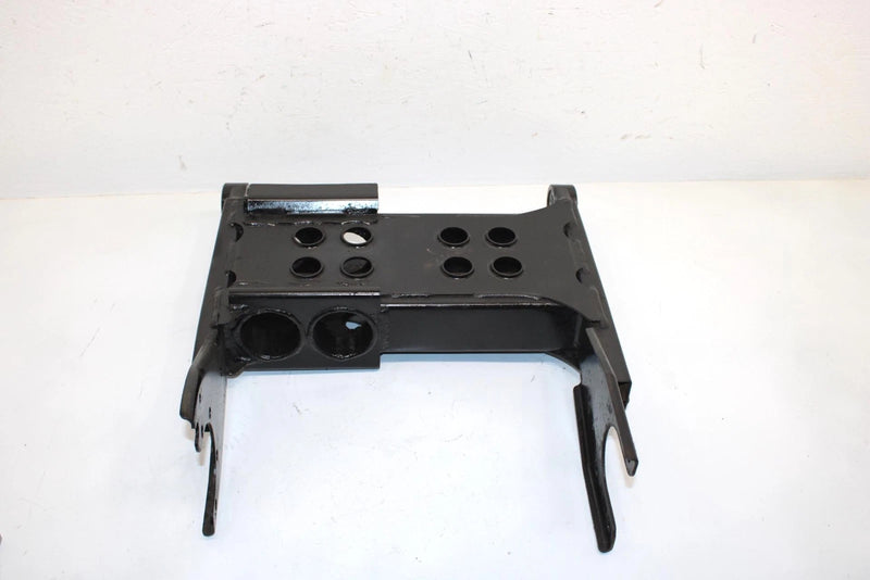 03 Bombardier Quest 650 Oem Rear Swingarm AB1