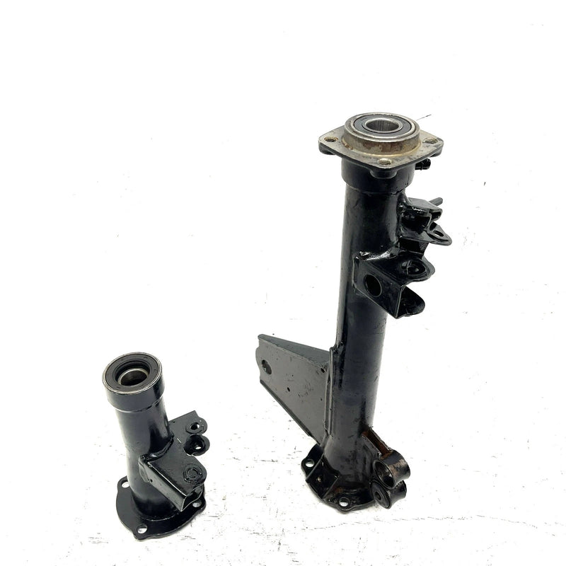 93 Kawasaki Bayou 400 KLF400B 4x4 OEM Rear Axle Housing Set 31064-1098 AK32