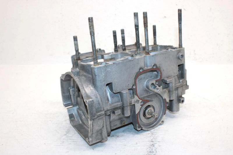 1999 Polaris 500 Xc Oem Crankcase 2201277 SP28