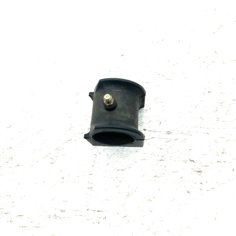 22 Can-Am Defender HD10 OEM Rear Sway Bar Stabilizer Bushing Pair 706004301 XB0
