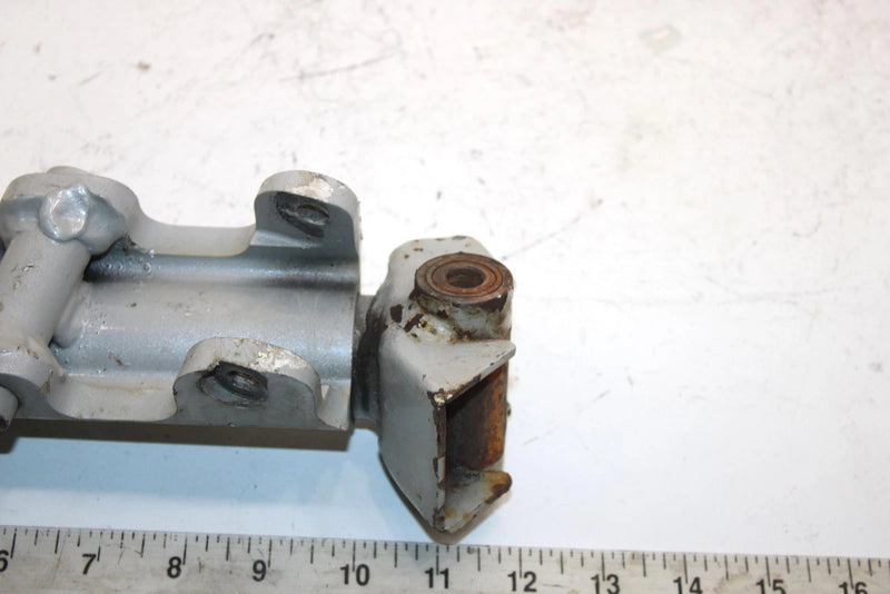 04 Arctic Cat Zr 900 Efi Oem Left Steering Knuckle 1703-353 SAS4