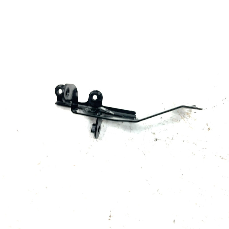 05 Honda Foreman 500 TRX500FE 4x4  OEM Right Oil Cooler Mount 19018-HP0-A00 AH90