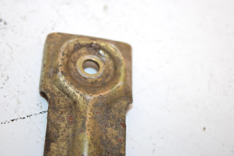 01 Polaris Rmk 800 Sp Oem Lower Hinge Plate 1820929-070 Q1902