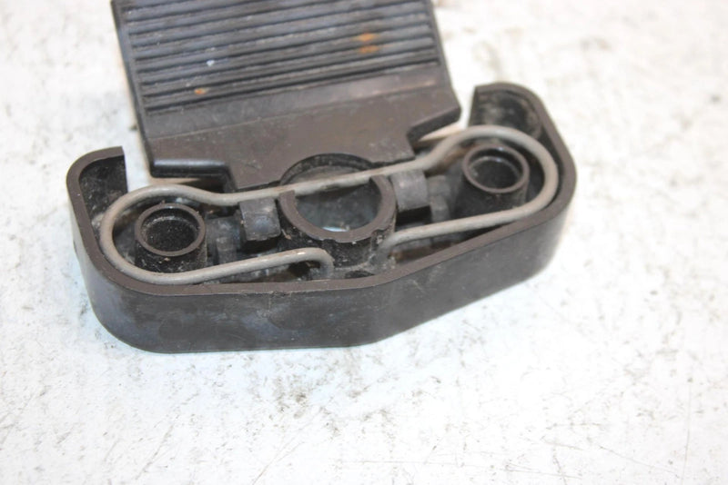 1993 Polaris Sl 750 Oem Seat Latch 5431358 5431359 JP26