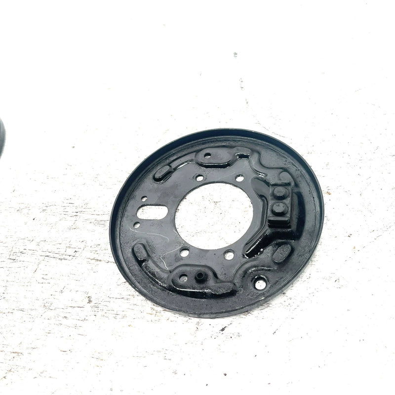 87-93 Suzuki Quadrunner 4WD OEM Front Brake Plate Set 54810-19B20 AS35