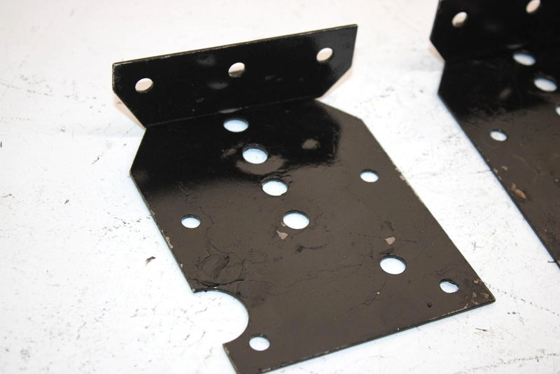 93 Polaris Trail Oem Rear Suspension Bracket Set 1011906-067 1011905-067 SP147