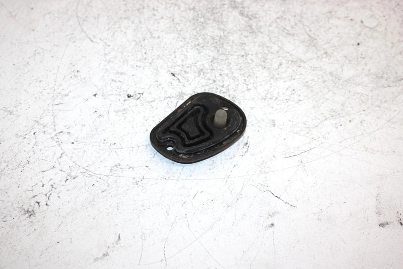 04 Polaris Predator Oem Master Cylinder Cover 2202405 AP62