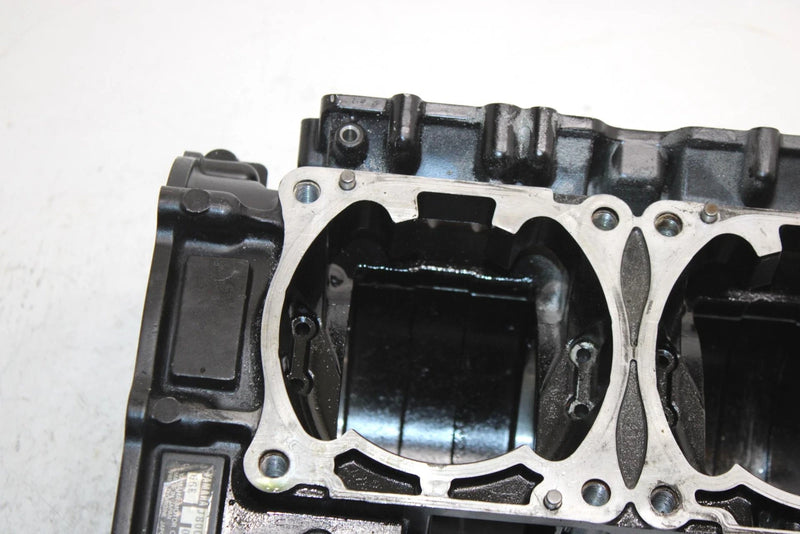 1998 Yamaha Waverunner Gp800 Oem Crankcase 66E-15100-00-8P JY9