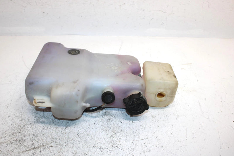 94 Yamaha Vmax 600 Oem Oil And Coolant Tank Set 8AB-21751-01-00 SY2