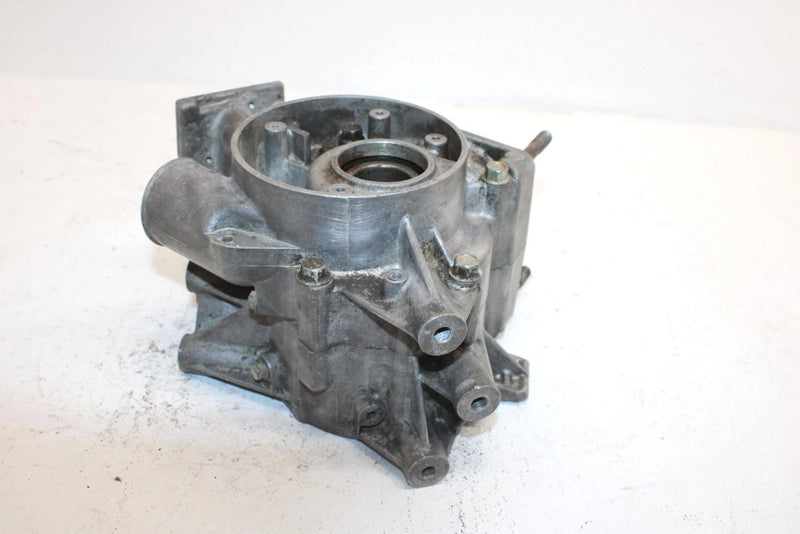 1993 Polaris 350l 6x6 Oem Crankcase 3084117 AP153