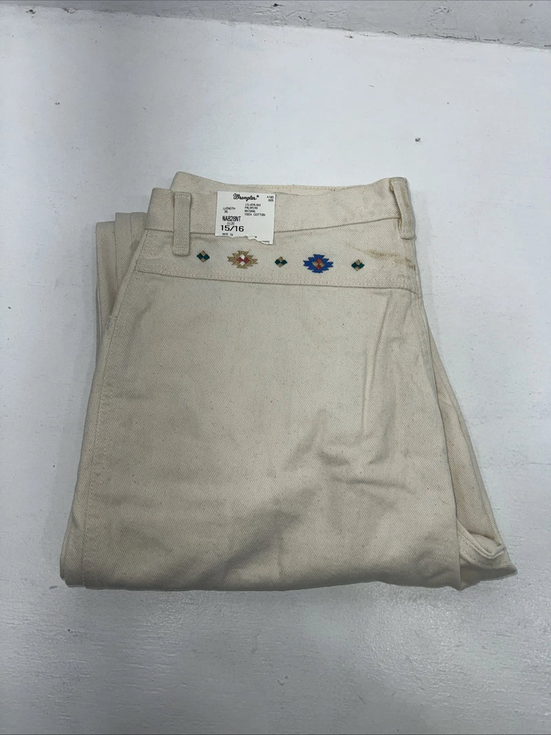 New Women’s White Wrangler Relaxed Fit Denim Jeans Aztec Designs 15/16x36 Q-1