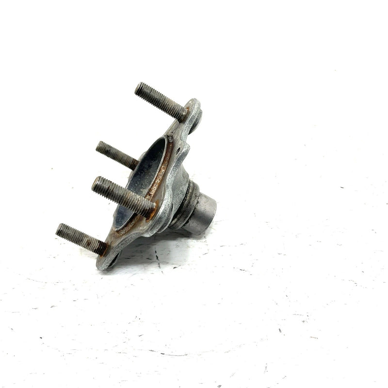 01 Honda Foreman Rubicon 500 TRX500 4x4 OEM Front Wheel Hub 44610-HN2-000 AH87