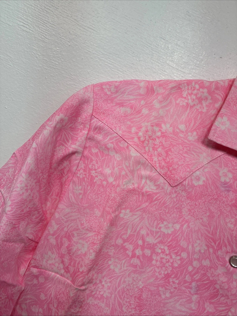 New Women’s Tem Tex Pink Floral Short Sleeve Pearl Snap Size 10 KK-53