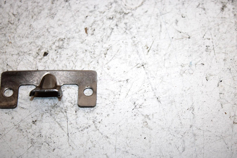 1993 Yamaha Waverunner 650 Oem Hood Lock Catch FJ0-65174-00-00 JY23