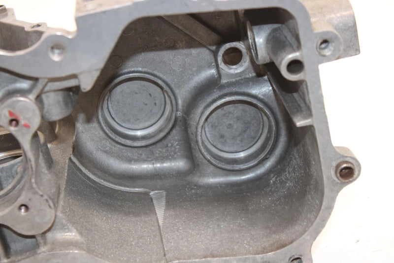 2001 Polaris Magnum 500 Main Transmission Case 3233902 AP121