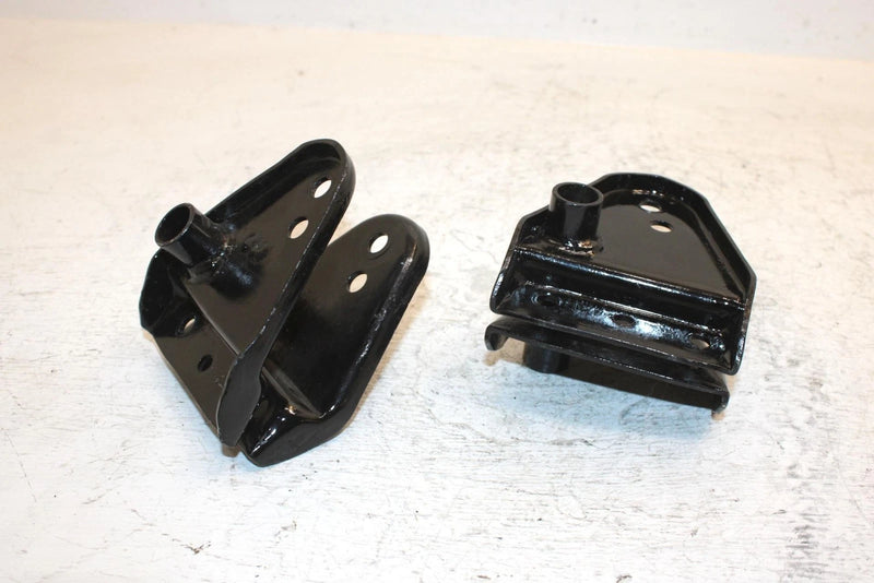 1996 Arctic Cat Zrt 600 Oem Front Torque Arm Mounting Bracket Set  1704-203 SA6