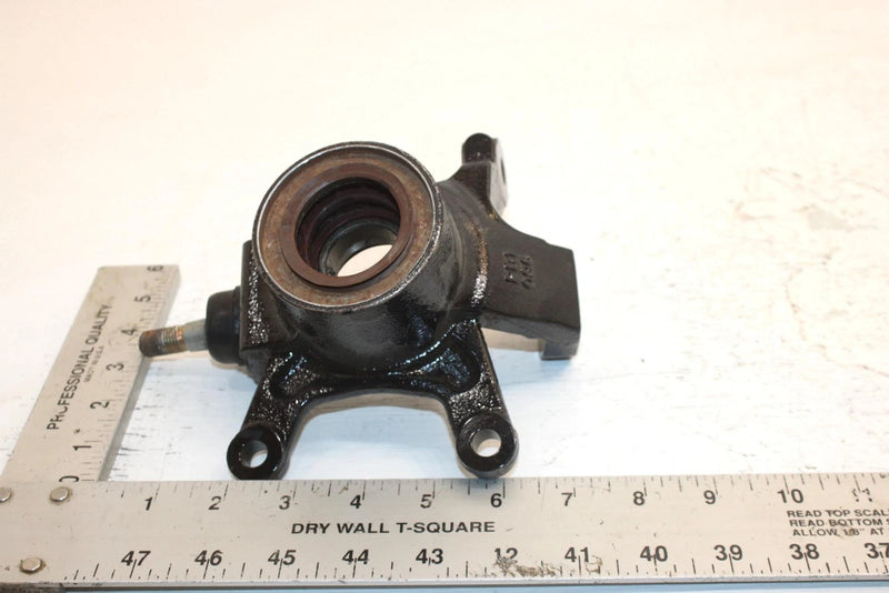 2003 Bombardier Quest 500 Oem Right Steering Knuckle 709400095 AB13
