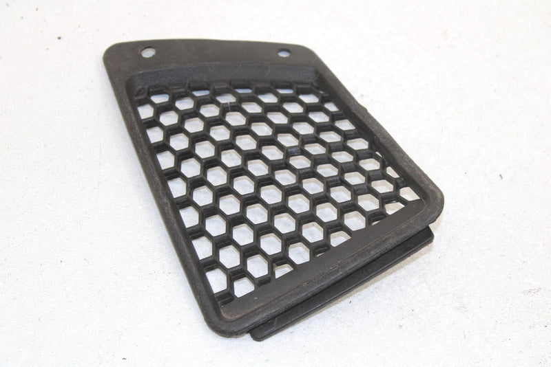 06 Polaris Fusion 700 Oem Left Nosepan Screen 5435346-070 Q5593