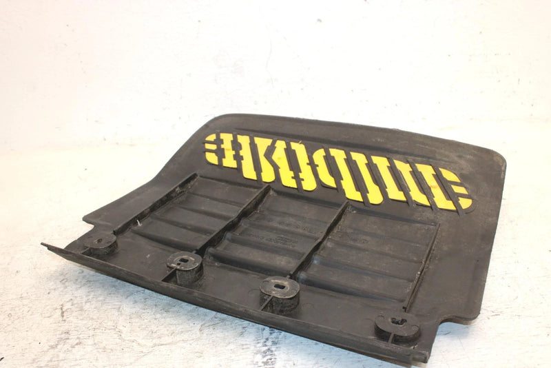 2000 Ski-doo Mxz 700 Oem Snowflap 572092100 SS8