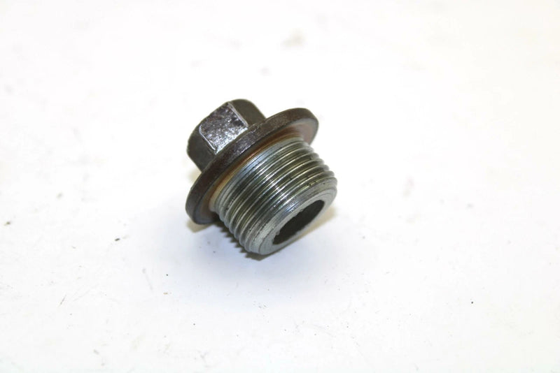 Yamaha OEM Chain Case Top Plug 90340-22047-00 SY46
