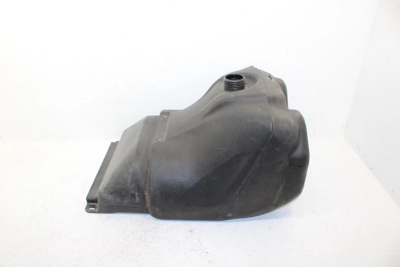 1999 Yamaha Vmax 600 Sx Oem Fuel Gas Tank 8CW-24111-10-00 SY5