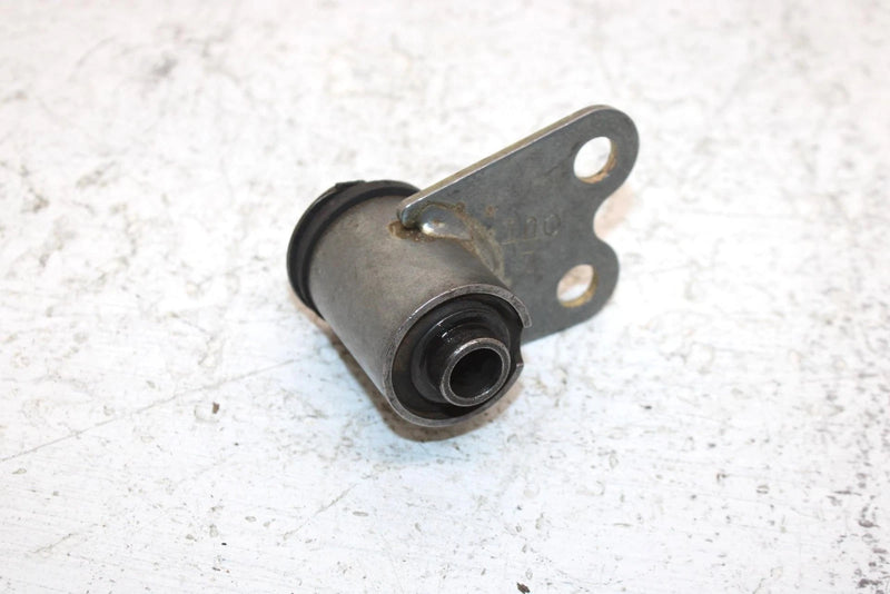 2004 Yamaha  Bruin 350 Oem Upper Engine Mount 5UH-F1316-01-00 AY24