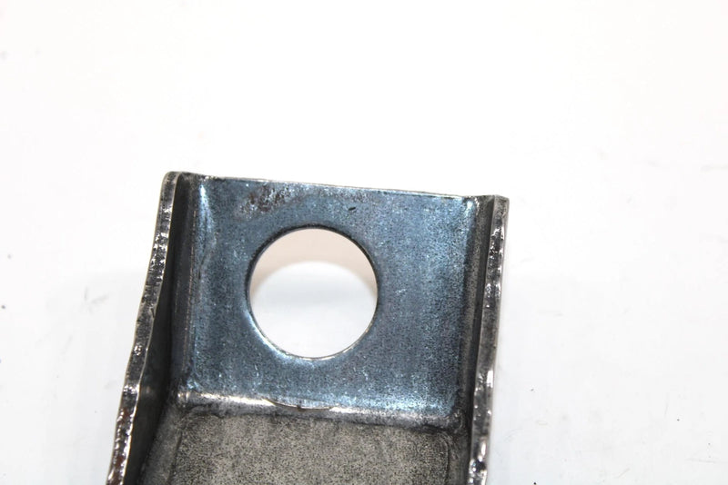 1988 Yamaha Xlv Oem Front Lower Engine Mount Bracket 8AT-21417-00-00 SY128