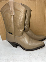 New Women’s Brown Capezio Cowboy Boots. L 295 7 M. 18-67
