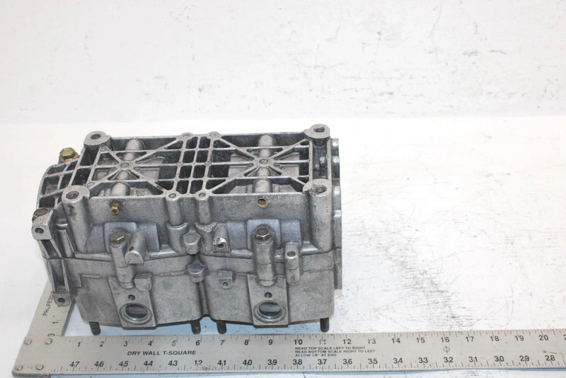 1998 Polaris 600 Xc Oem Engine Crankcase W/Studs 2201135 2202233 SP45