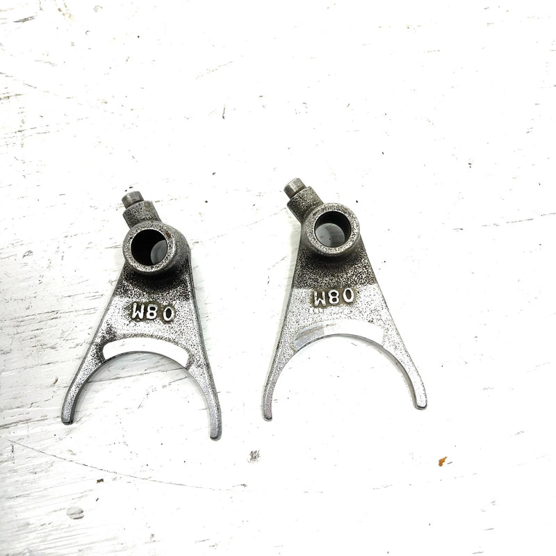 2007 Honda Foreman Rubicon 500 TRX500FA OEM Shift Fork Pair 24211-HN2-000 AH94