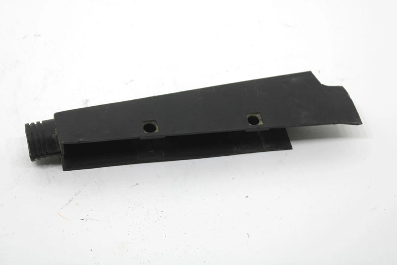 1989 Yamaha Ovation Deluxe Oem Right Rear Bumper Cover 8W6-77543-00-00 SY69