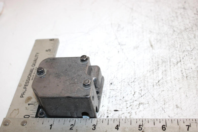 1994 Polaris 400l Oem Oil Pump Case Set 3084756 3084204 3084757 AP85