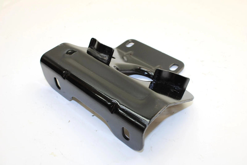 05 Polaris Sportsman 700 EFI OEM Rear Rotor Mount Plate 1013134-067 Q418