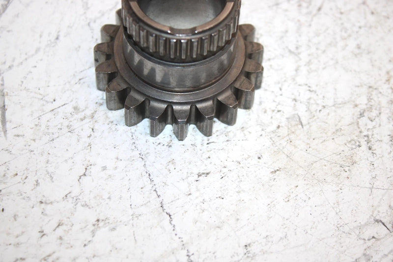 2004 Honda Fourtrax Rincon Oem 19T First Mainshaft Gear 23401-HN8-000 AH2