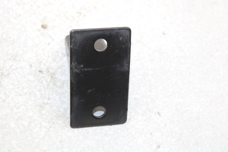 00 Polaris Trail Blazer  Oem Front Engine Mounting Bracket 1040687-067 Q3974