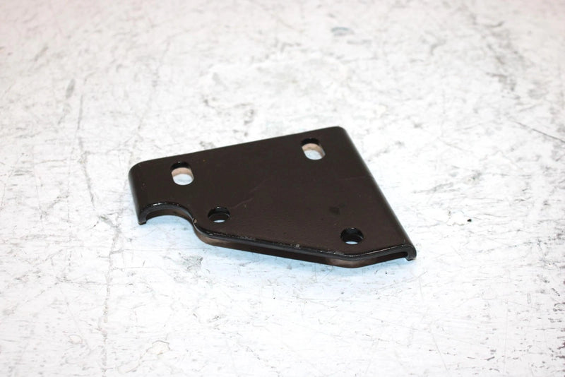 2000 Yamaha  Kodiak 400 Oem Exhaust Pipe Bracket 5GH-1477K-00-00 AY26