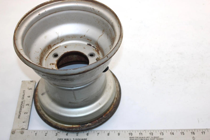 83 Yamaha  Tri Moto 225 Ytm225dx Oem 11x8 Rear Wheel Rim 29U-25390-00-35 AY41