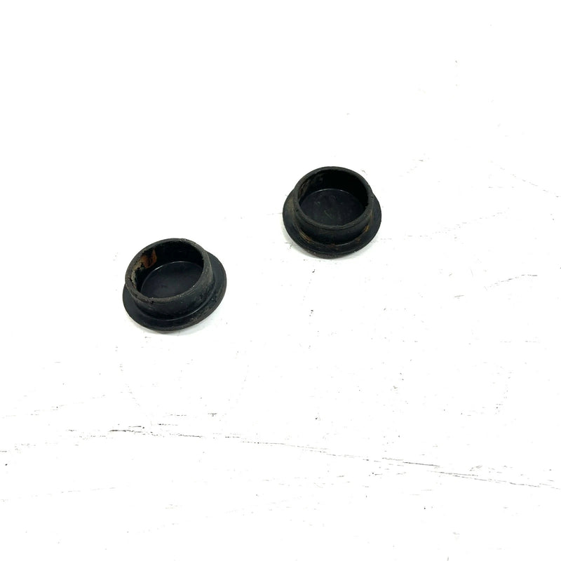 86-95 Yamaha Moto 4 OEM Swingarm Plug Cap Pair 90338-34069-00 AY66