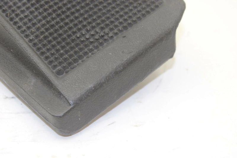 96 Ski-Doo Touring E LT OEM Right Rear Foot Rest 414975300 SS62