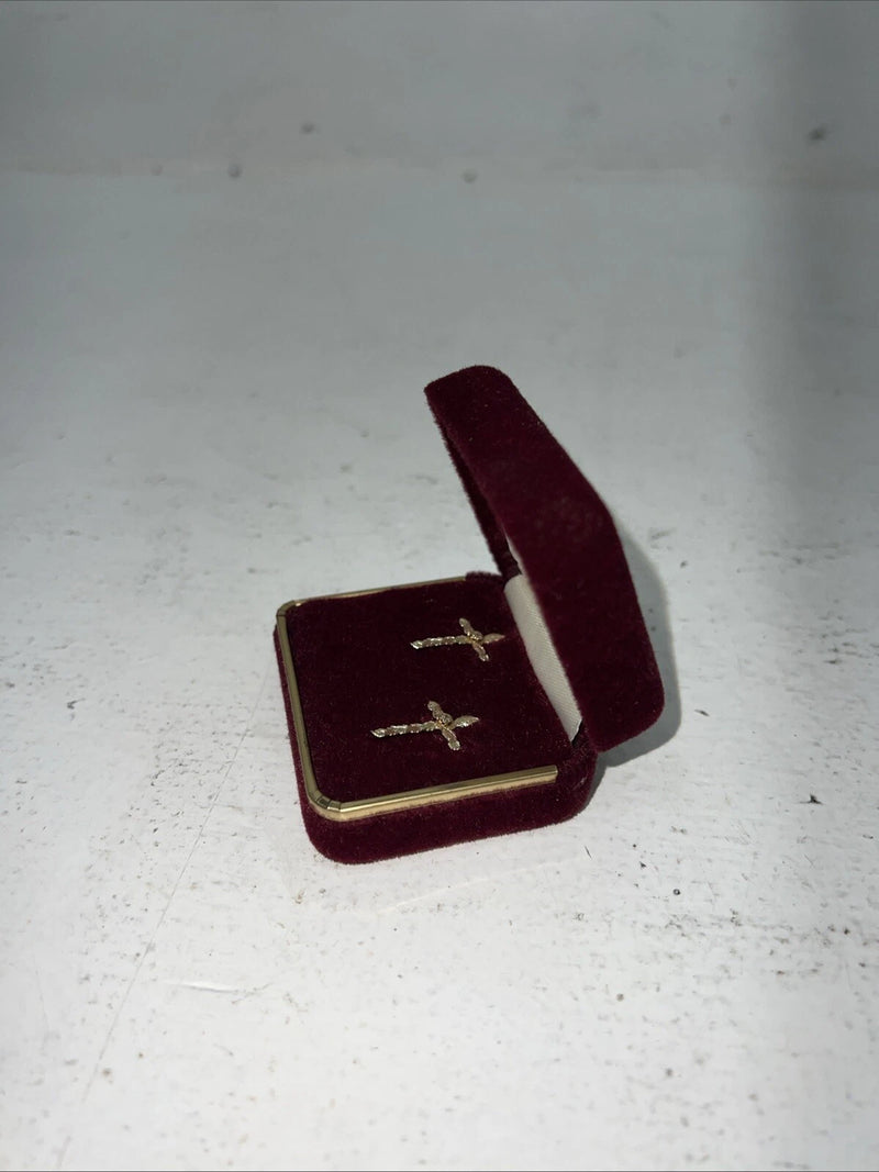 New Women’s Montana Silversmiths Small Cross Earrings With Stone. ER510Z A-65