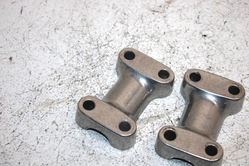 81 Yamaha Enticer 250 Et250e Oem Handebar Mount Set 164-23441-01-98 SY6