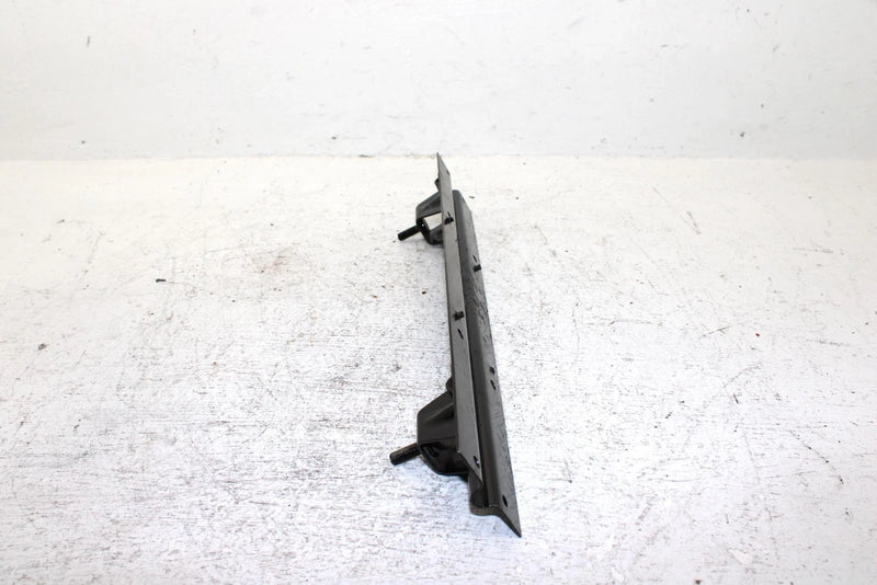 1995 Yamaha Vmax 600 Le Oem Gas Tank Bracket 89A-21911-20-00 SY21