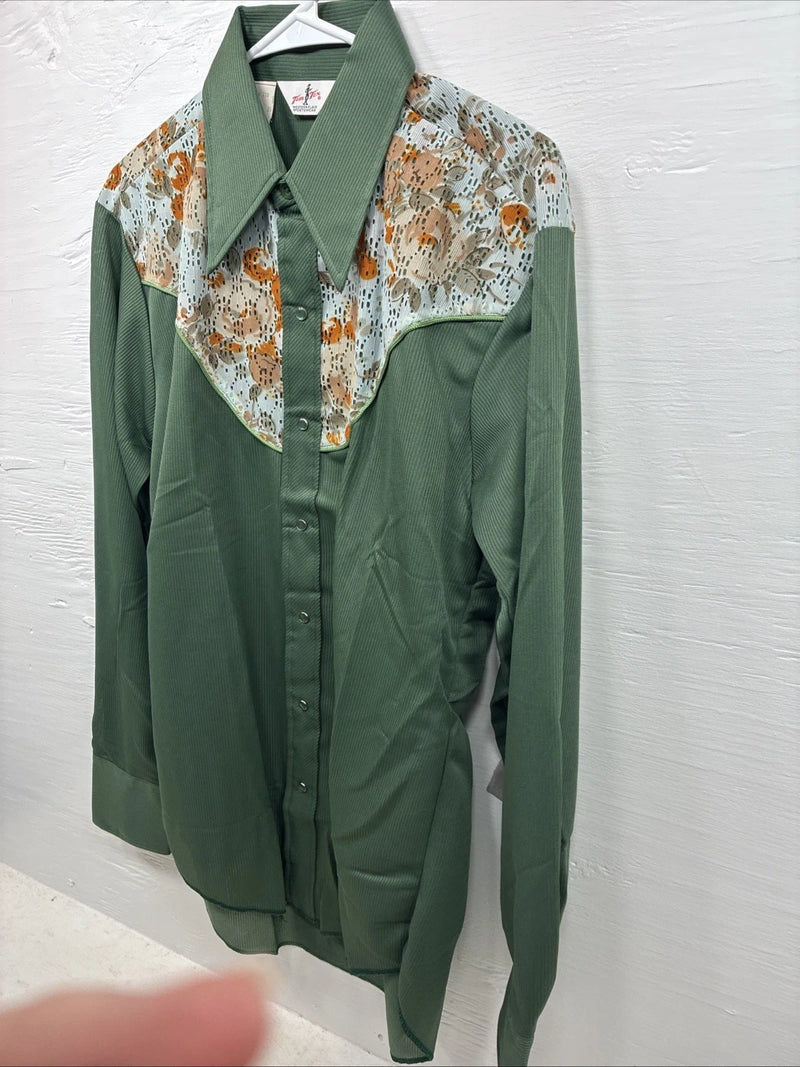 New Women’s Tem Tex Green Floral Long Sleeve Pearl Snap 16 XL CC-95